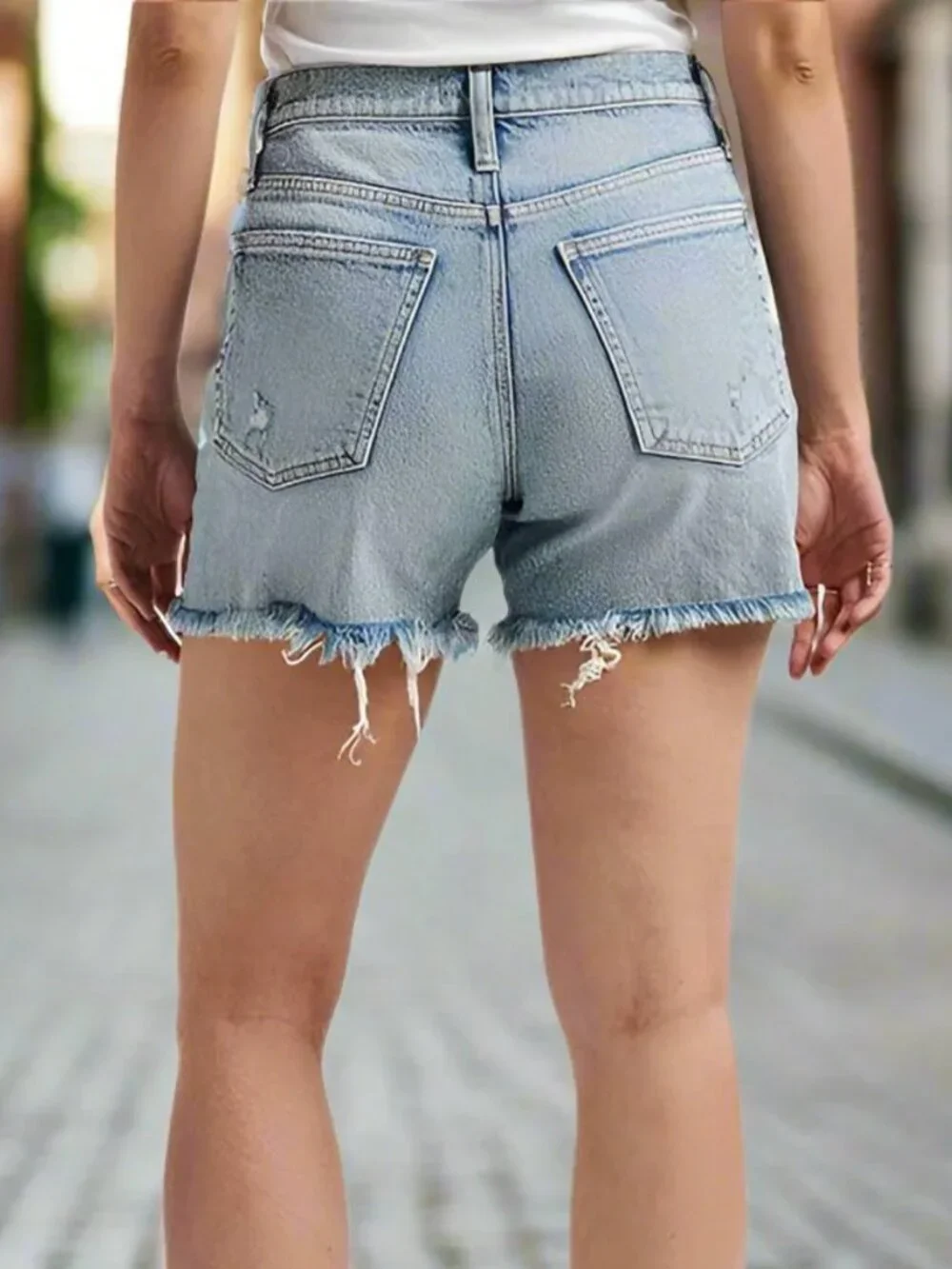 Silver Jeans 90'S BAGGY LIGHT INDIGO DENIM SHORT - New - Size 25 - Picture 2 of 9